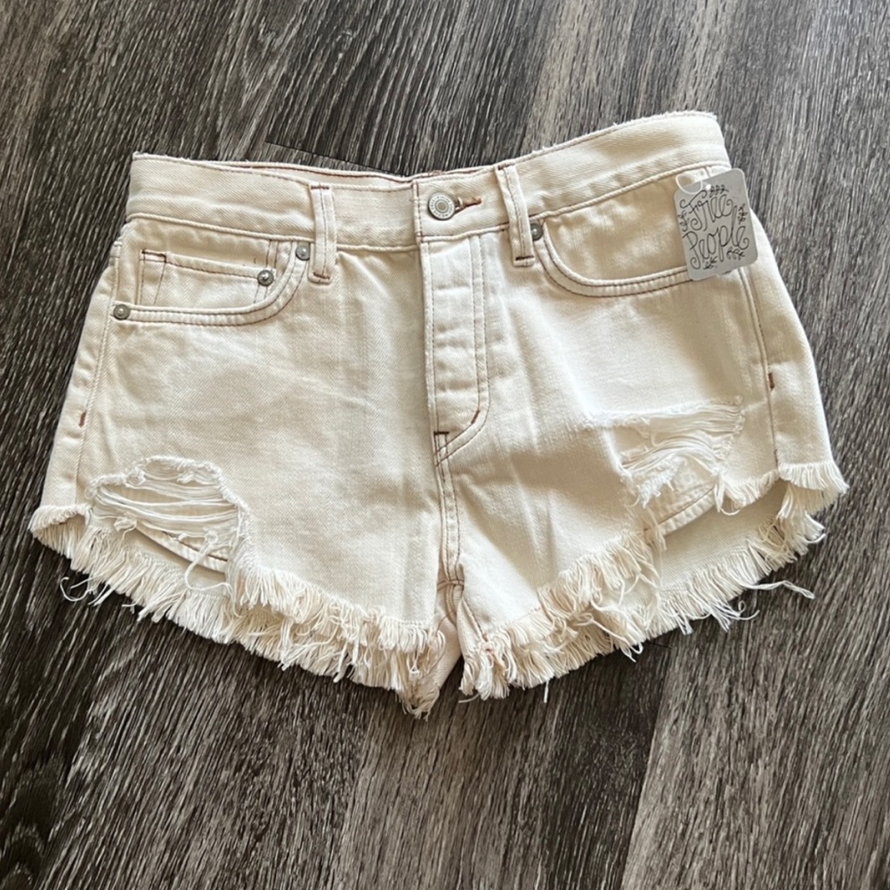 Free People / We The Free Loving Good Vibration Shorts